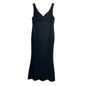 Daymor Couture Dress Women 12 Black Beaded V-Neck Scalloped Formal Gown Sheath